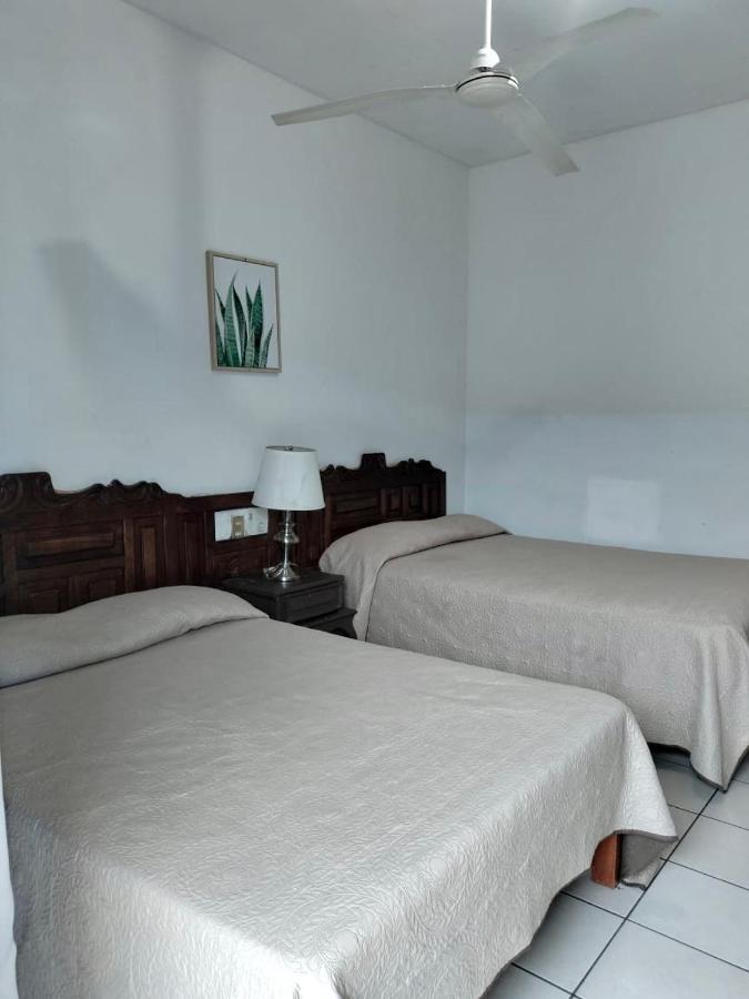 Hotel Maya Ixtlan Ixtlan del Rio Екстериор снимка